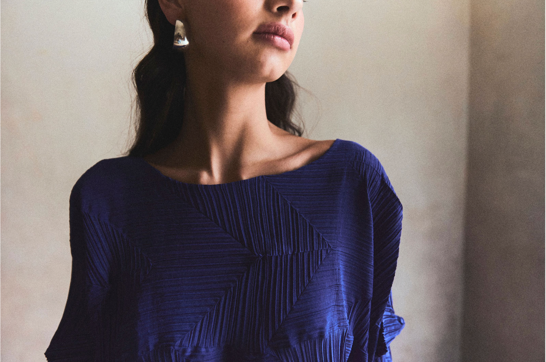CELESTE – Blusa Capa Origami